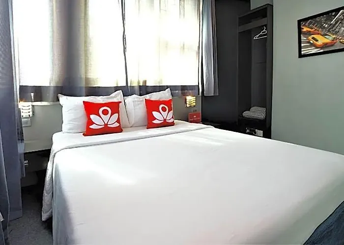 Zen Malate Nakpil Hotel