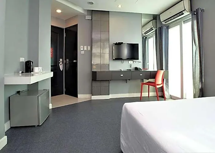 Zen Malate Nakpil 2* Manilla